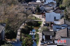 海外华文媒体走进安徽泾县：“带走一片查济”